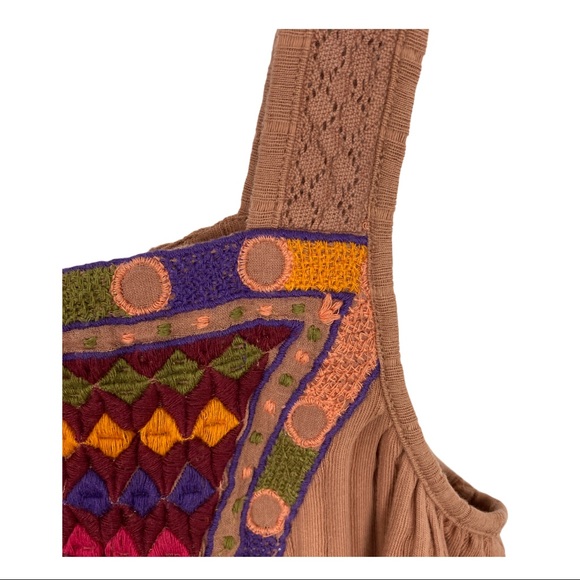 NWT Urban Outfitters Tank top Brown Embroidered XS - Picture 6 of 8